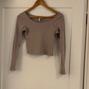H&M Women's Long Sleeve Scoop Neck Top - Beige